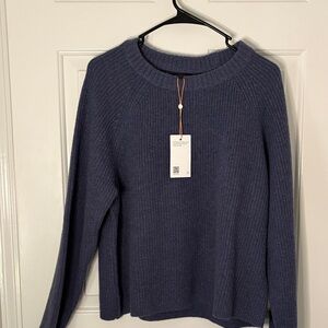 Quince Women's Navy Crew Neck Sweater